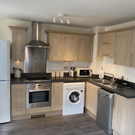 Stylish Two Bed City Apartment With Secure Parking 사우샘프턴 외부 사진
