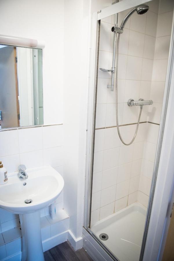 Stylish Two Bed City Apartment With Secure Parking 사우샘프턴 외부 사진